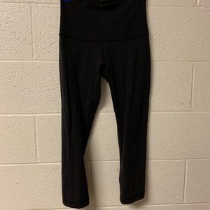 Cropped Lululemon Wunder under